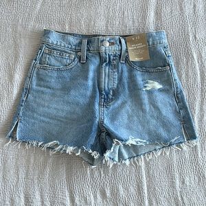 NWT Madewell Jean Short—relaxed denim shorts in madera wash: side-slit edition